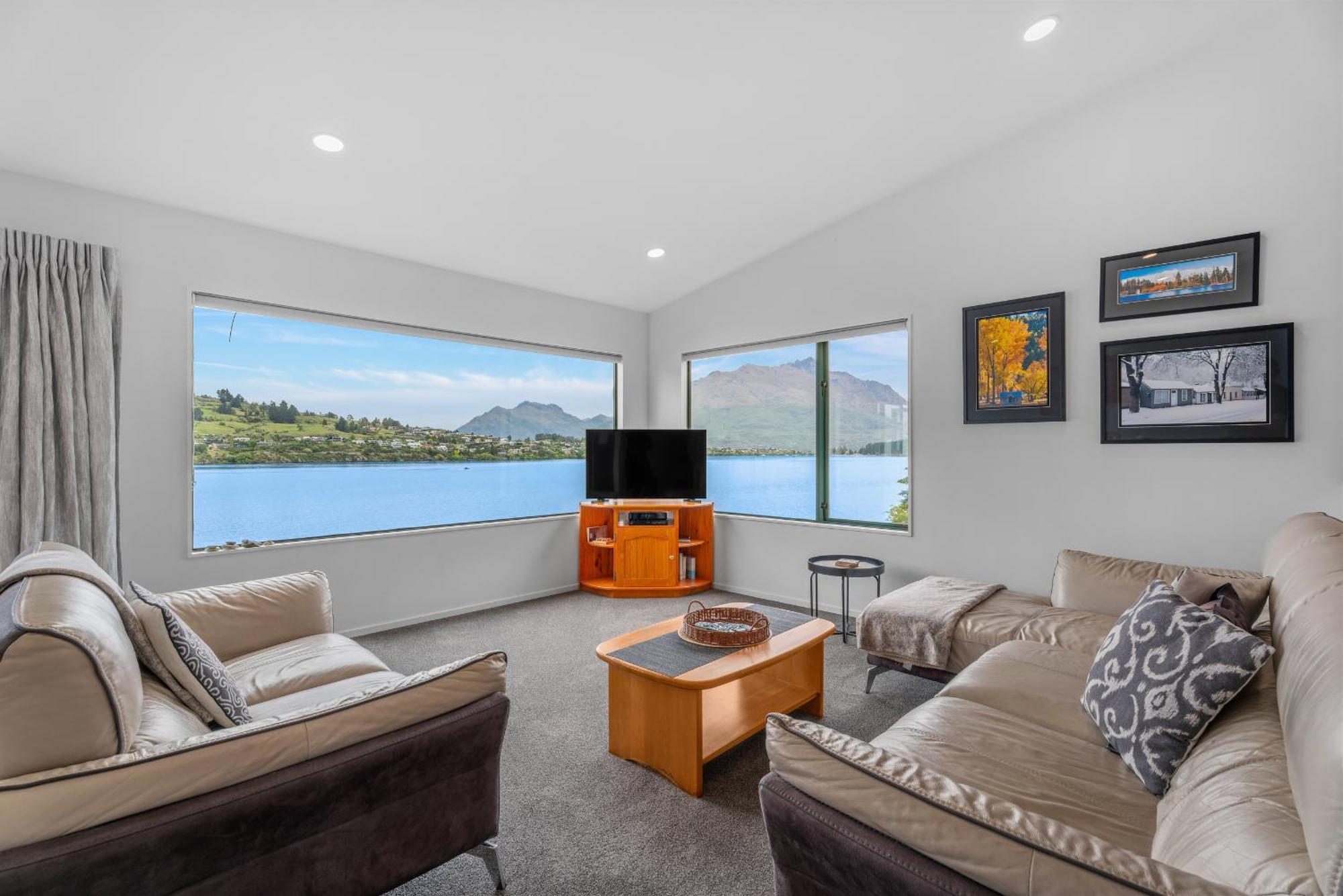Frankton House - Queenstown Holiday Home Eksteriør bilde