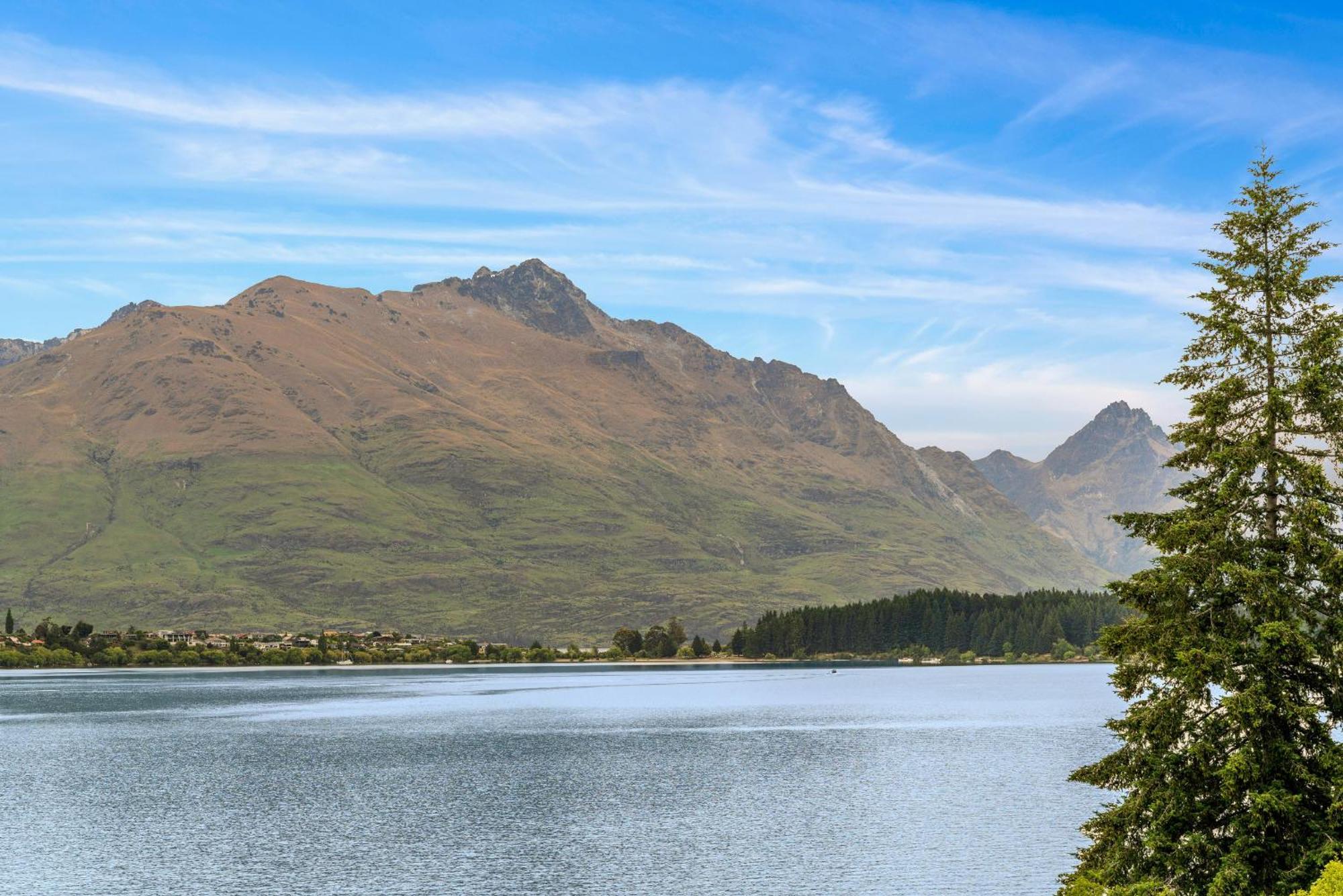 Frankton House - Queenstown Holiday Home Eksteriør bilde