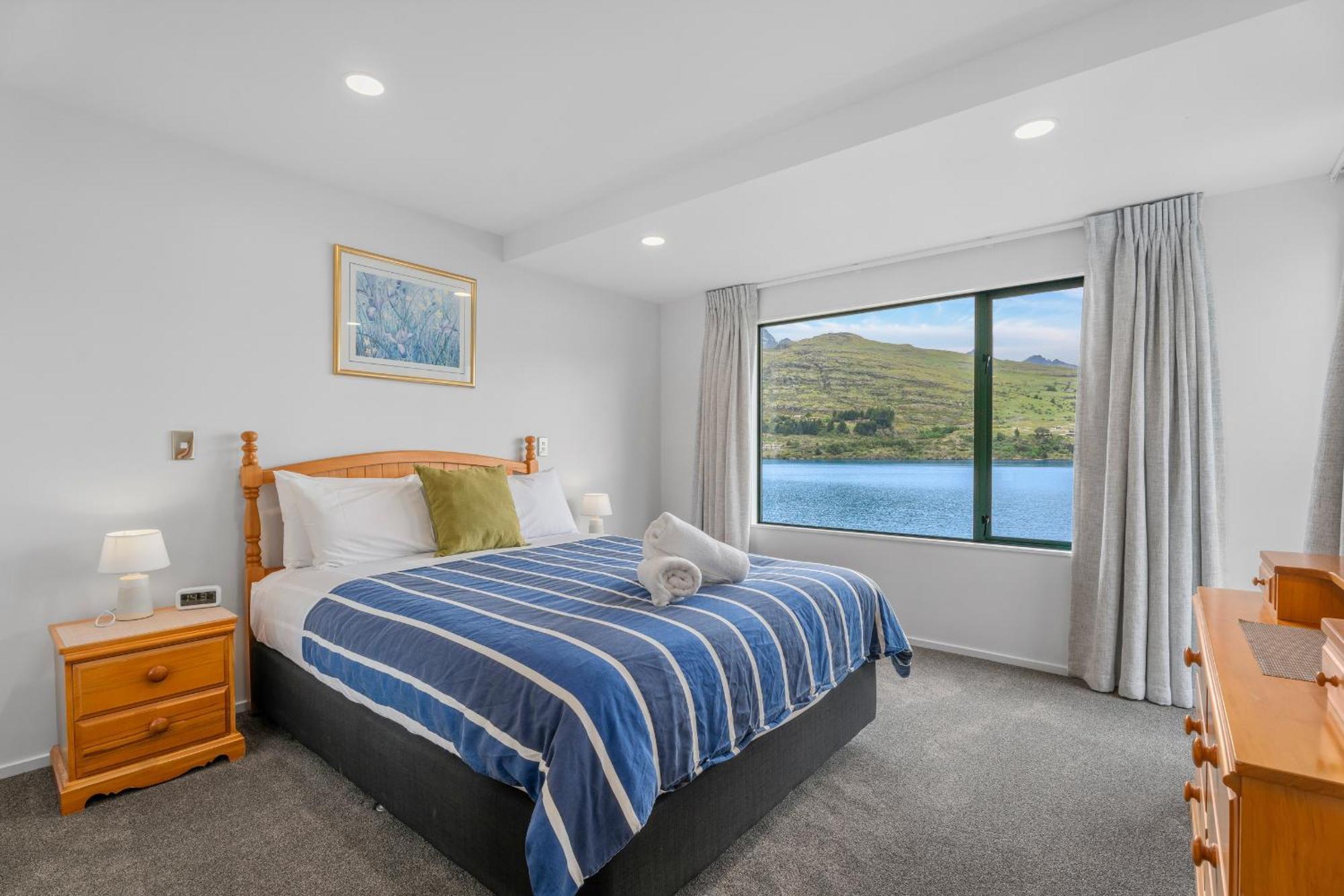 Frankton House - Queenstown Holiday Home Eksteriør bilde